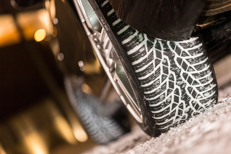 Новая зимняя шина Nokian WR D4 для мягкой зимы – Первая в мире зимняя шина с уровнем сцепления А на мокрой дороге